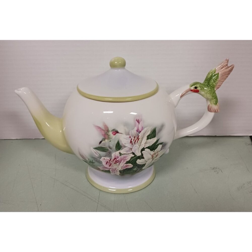 Lena Liu Teleflora Teapot Hummingbird and Lillies
